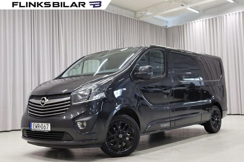 Svart (svart metallic) Begagnad 2019 Opel Vivaro Van | 149 900 kr (Bra pris) - Bild 1/4