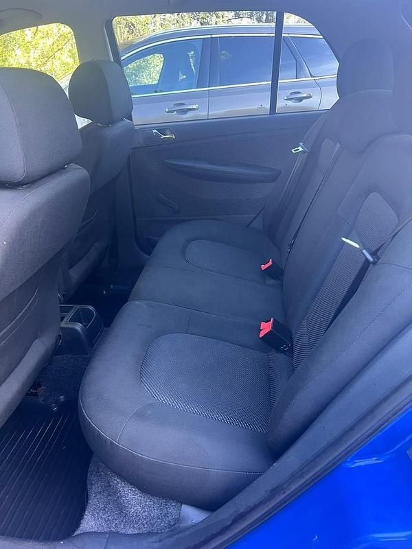 Begagnad Skoda Fabia 75 HK (55 kW) 2005