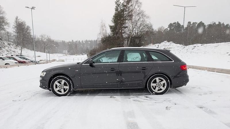 Lavagrå Begagnad 2015 Audi A4 S-Line Kombi | 129 000 kr (Bra pris) - Bild 1/4