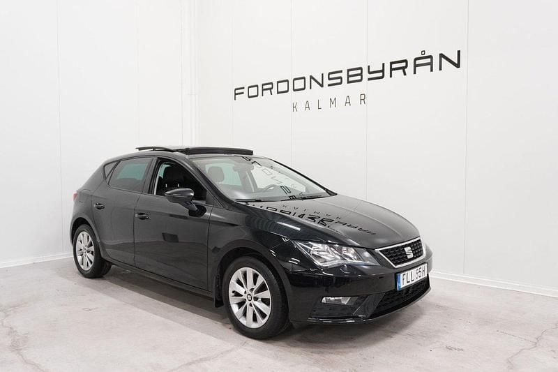 Svart Begagnad 2019 Seat Leon Halvkombi | 149 800 kr (Marknadspris) - Bild 1/4