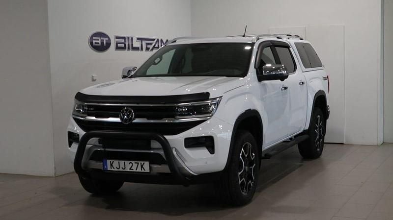 Clear white Begagnad 2024 VW Amarok Style Pickup | 719 900 kr (Marknadspris) - Bild 1/4