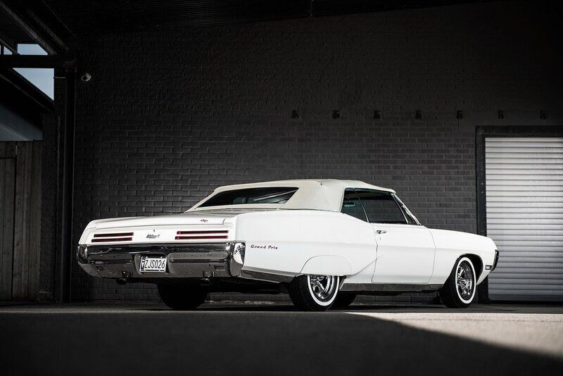 Begagnad Pontiac Grand Prix 354 HK (260 kW) 1967 Vit Cab