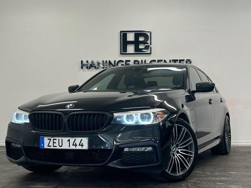 Begagnad BMW 530 iPerformance 252 HK (185 kW) 2018 Svart Sedan