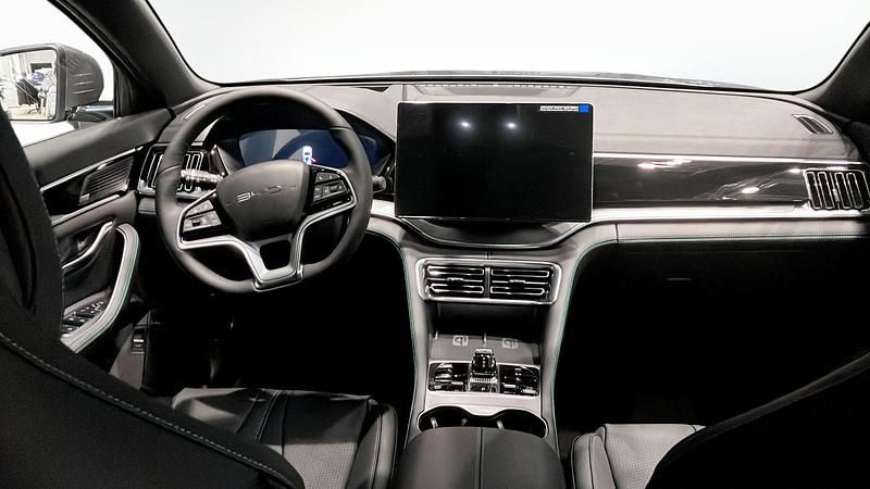 Ny BYD Seal U Boost 218 HK (160 kW) 2025 Svart SUV