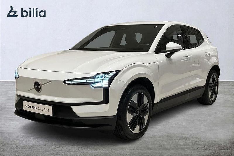 Vit Begagnad 2024 Volvo EX30 Core SUV | 339 900 kr - Bild 1/3