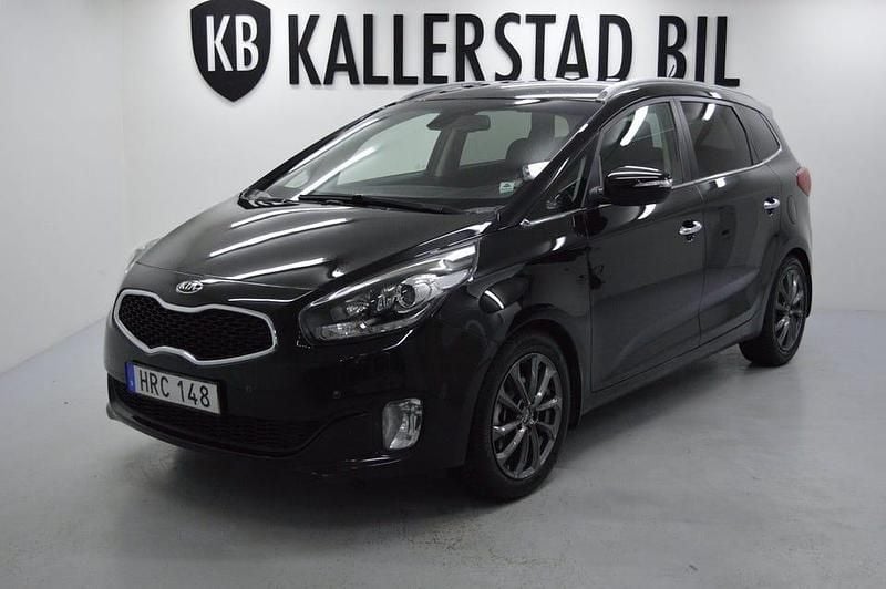 Svart Begagnad 2015 Kia Carens Minibuss | 99 000 kr (Marknadspris) - Bild 1/4