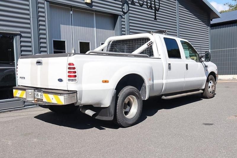 Begagnad Ford F350 238 HK (175 kW) 1999 Vit metallic Pickup