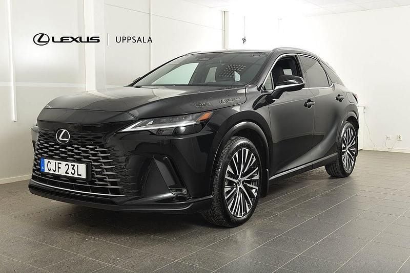 Svart Begagnad 2023 Lexus RX450h Executive Line SUV | 679 900 kr (Bra pris) - Bild 1/4