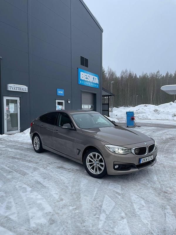 Begagnad BMW 320 Gran Turismo 184 HK (135 kW) 2014 Brun Halvkombi