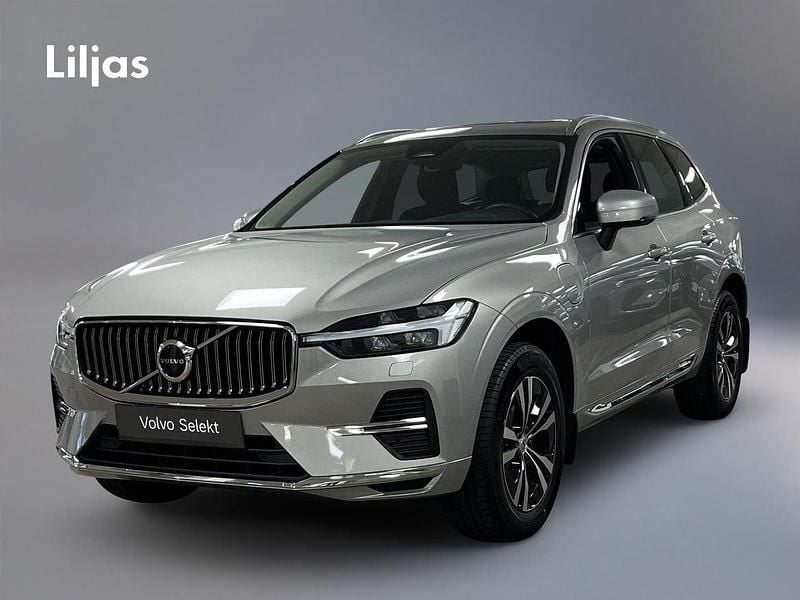 Silver Begagnad 2024 Volvo XC60 Core SUV | 519 900 kr (Marknadspris) - Bild 1/3