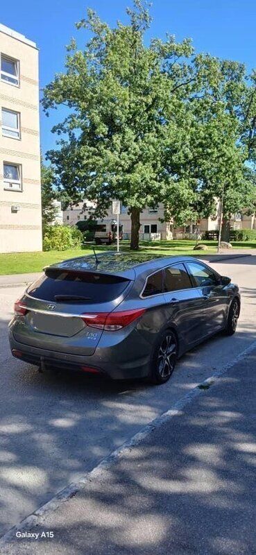 Begagnad 2012 Hyundai i40 Kombi | 68 000 kr (Bra pris) - Bild 1/4