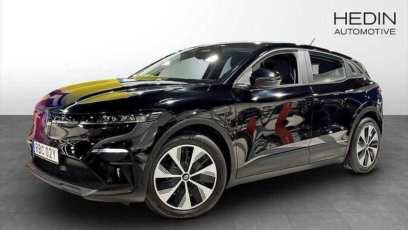 Svart Begagnad 2024 Renault Mégane IV Evolution | 299 900 kr (Dyr) - Bild 1/4