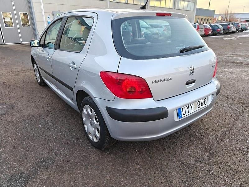 Begagnad Peugeot 307 109 HK (80 kW) 2004