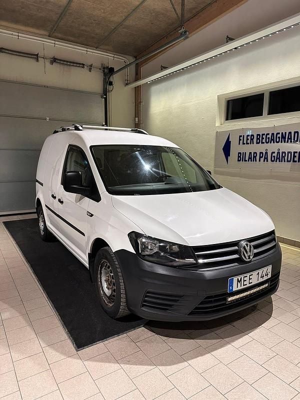 Begagnad VW Caddy 75 HK (55 kW) 2016 Minibuss