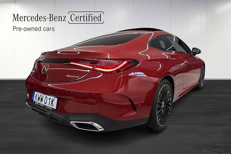 Begagnad Mercedes CLE300 AMG 258 HK (189 kW) 2024 Röd Sportkupé