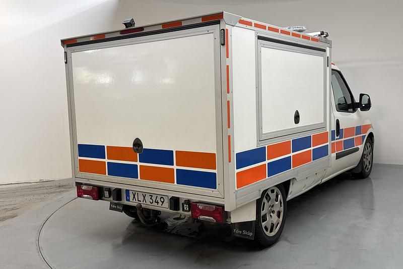 Begagnad Fiat Doblò 105 HK (77 kW) 2015 Vit Minibuss