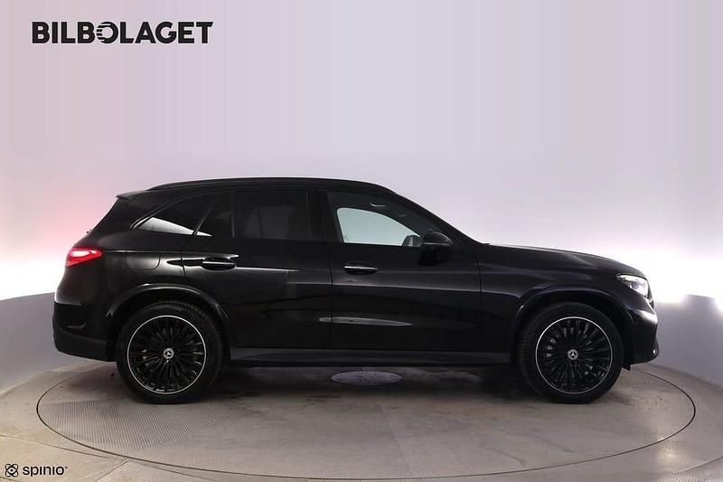 Begagnad Mercedes GLC300 AMG line 317 HK (233 kW) 2023 Svart SUV
