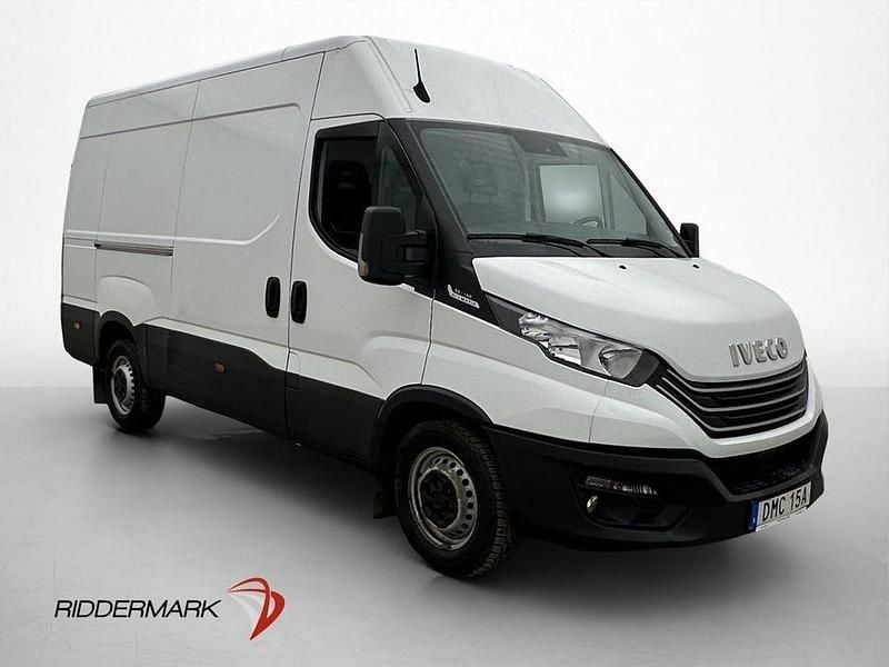 Begagnad Iveco Daily 136 HK (100 kW) 2023 Vit Van