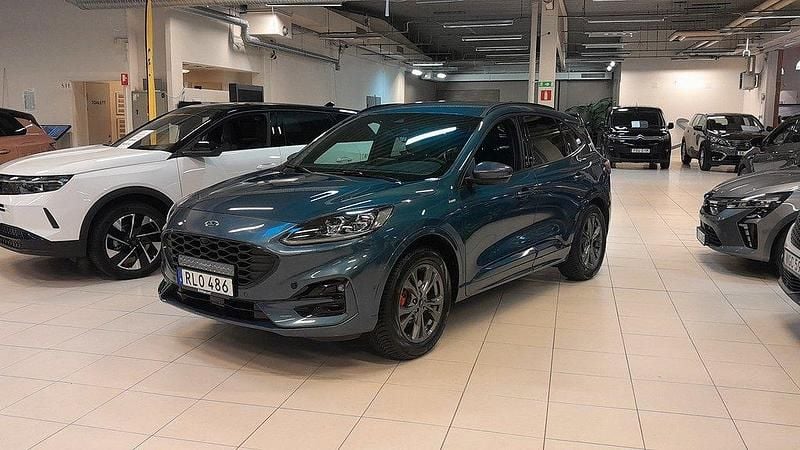 Blå Begagnad 2022 Ford Kuga ST-Line SUV | 319 900 kr (Dyr) - Bild 1/4