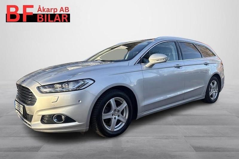 Begagnad Ford Mondeo Titanium 180 HK (132 kW) 2016 Grå Kombi