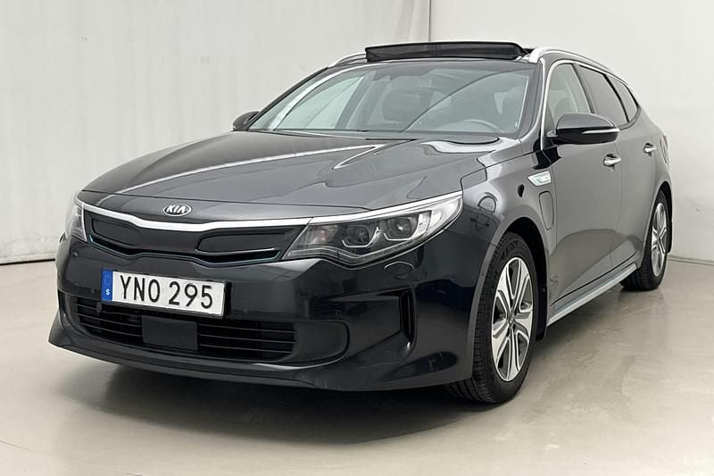 Svart Begagnad 2018 Kia Optima 2 | 150 900 kr (Marknadspris) - Bild 1/4