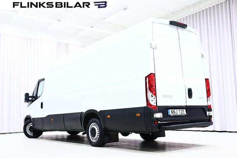 Begagnad Iveco Daily 136 HK (100 kW) 2023 Vit Van
