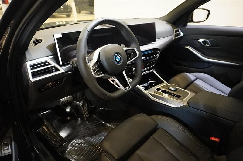 Ny BMW 330 M Sport 2026 Grå Kombi