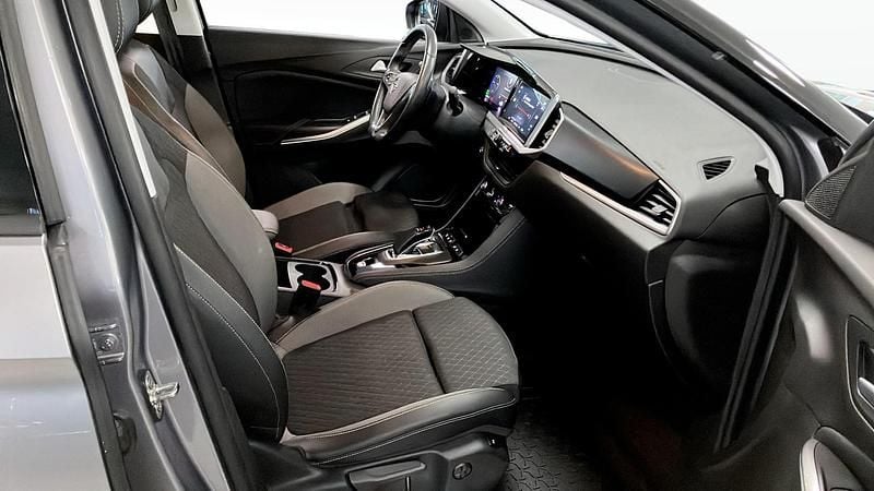 Begagnad Opel Grandland X GS Line 224 HK (164 kW) 2022 Grå SUV