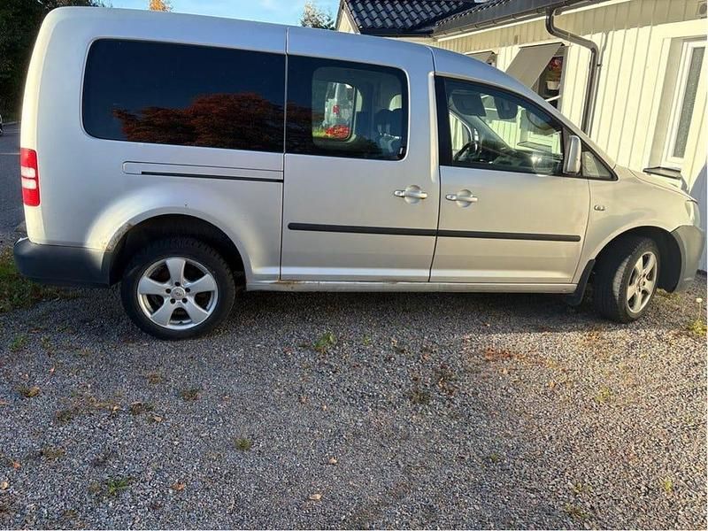 Begagnad 2014 VW Caddy Minibuss | 42 000 kr (Dyr) - Bild 1/4