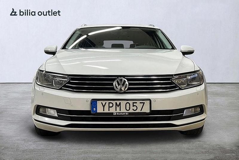 Begagnad VW Passat 150 HK (110 kW) 2017 Vit Kombi