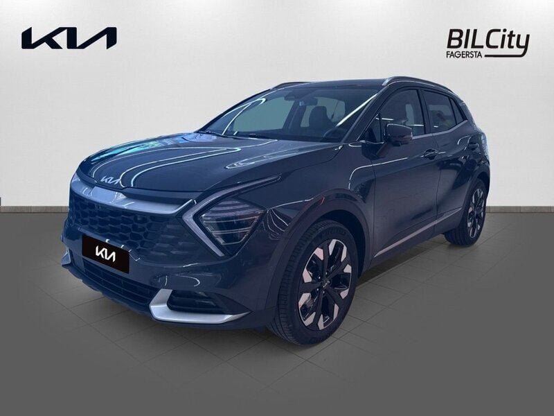 Grå (penta metal metallic (h8g)) Ny 2025 Kia Sportage Advance SUV | 469 475 kr (Bra pris) - Bild 1/4