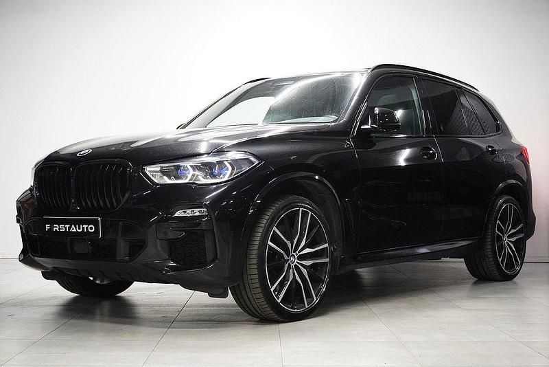 Svart Begagnad 2019 BMW X5 M Sport SUV | 559 900 kr (Lite dyr) - Bild 1/4