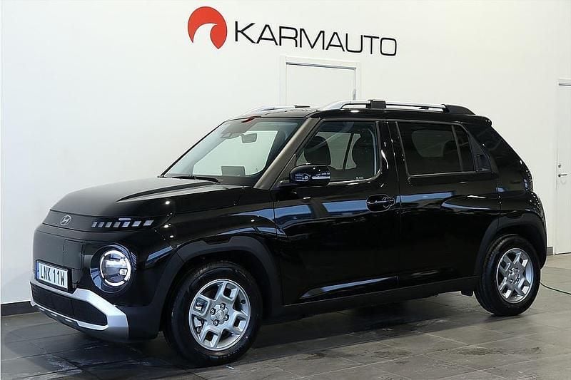 Svart Begagnad 2024 Hyundai Inster Advanced Halvkombi | 289 900 kr - Bild 1/4