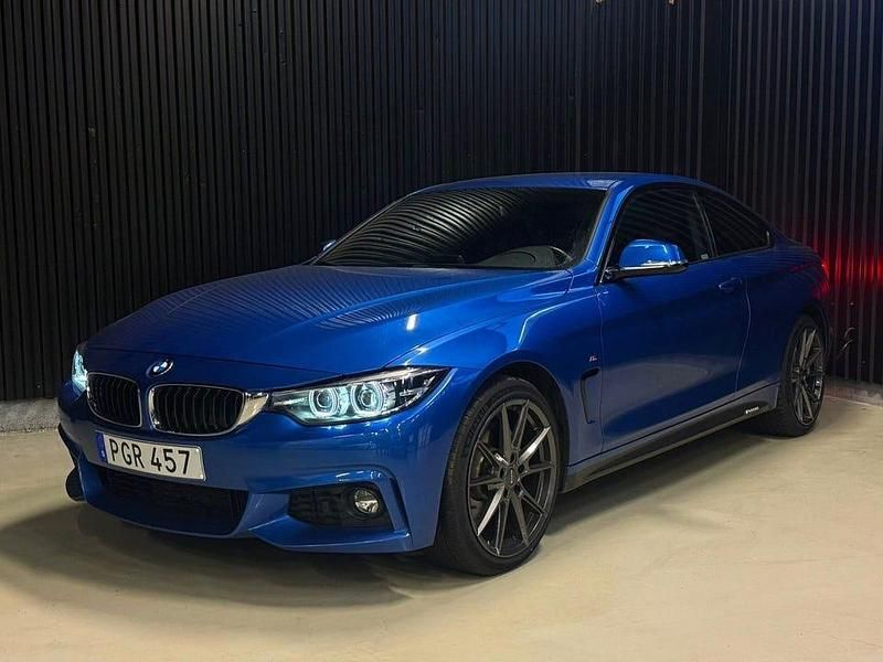 Blå Begagnad 2017 BMW 440 M Performance Sportkupé | 399 900 kr - Bild 1/4