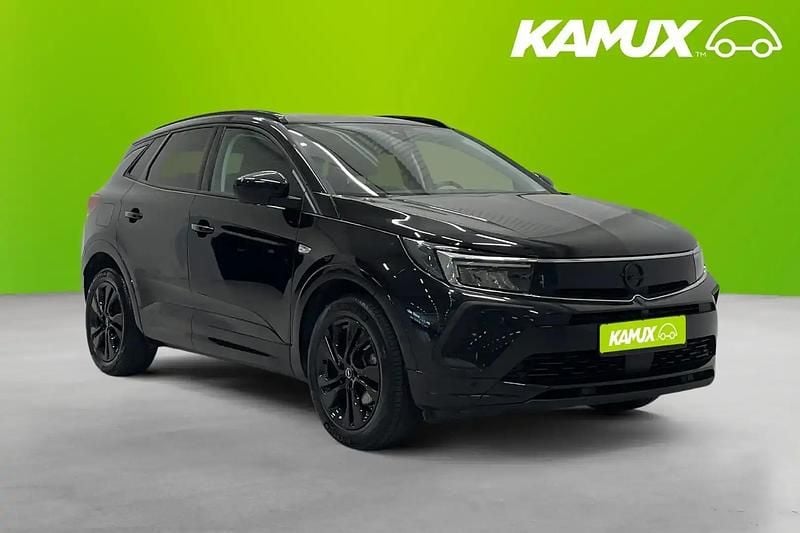Svart Begagnad 2022 Opel Grandland X GS Line SUV | 222 800 kr (Bra pris) - Bild 1/4