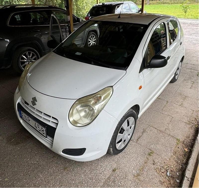 Begagnad 2011 Suzuki Alto Halvkombi | 19 000 kr (Bra pris) - Bild 1/3