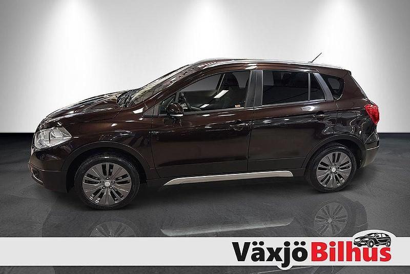 Begagnad Suzuki SX4 120 HK (88 kW) 2013 Brun Kombi