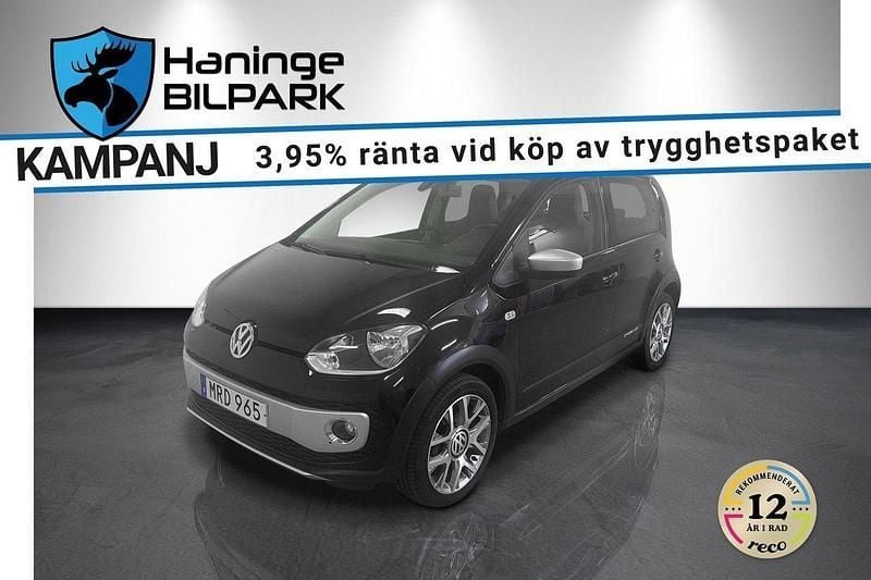 Svart Begagnad 2015 VW cross up! Halvkombi | 84 900 kr - Bild 1/2