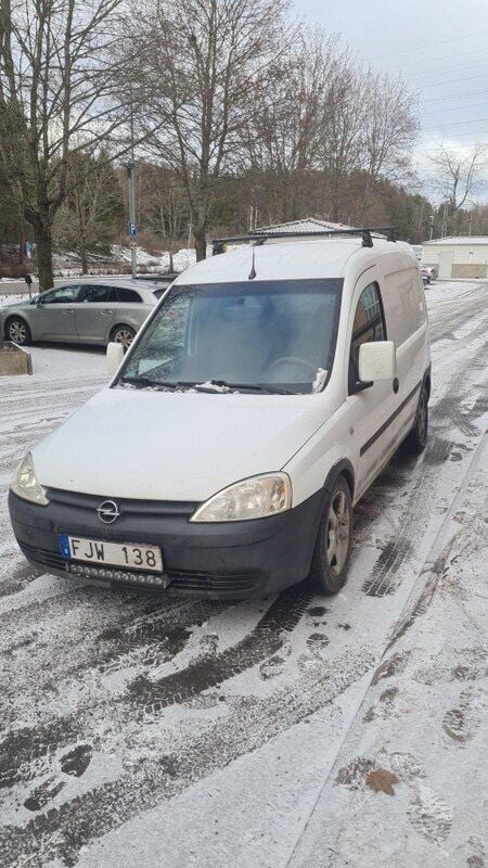 Vit Begagnad 2008 Opel Combo Minibuss | 10 000 kr (Superpris) - Bild 1/1
