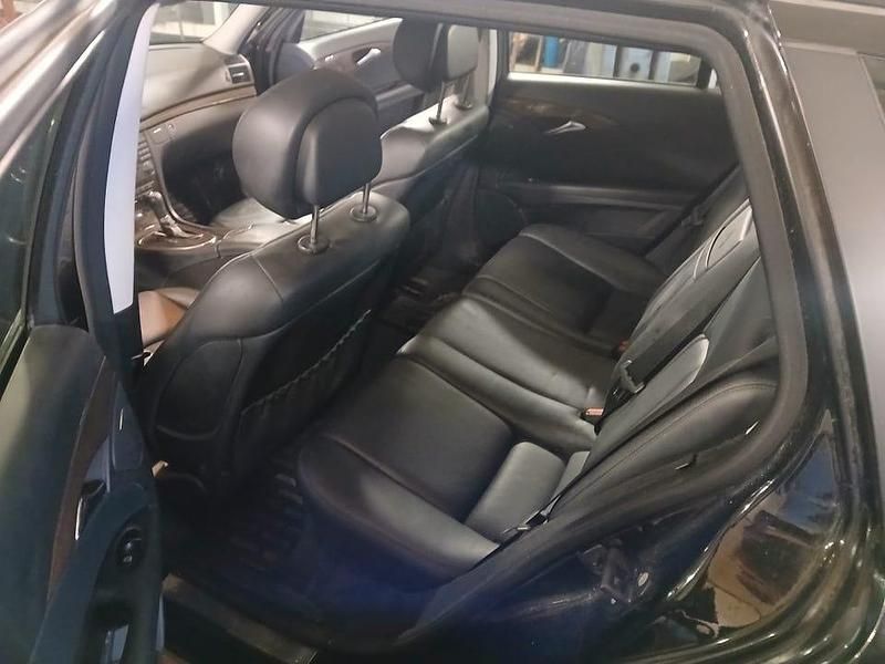 Begagnad Mercedes E200 136 HK (100 kW) 2008