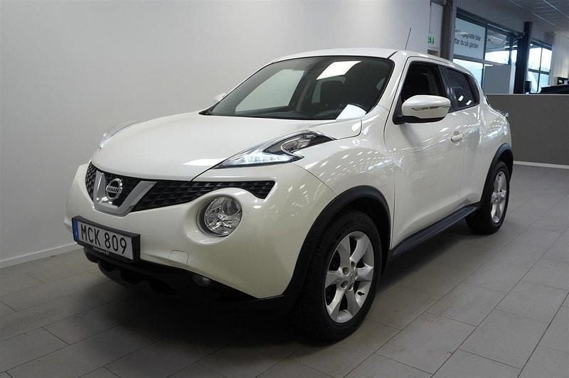 Vit Begagnad 2017 Nissan Juke SUV | 134 900 kr (Marknadspris) - Bild 1/4