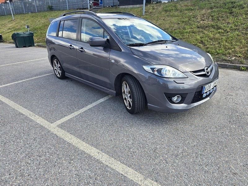 Grå Begagnad 2009 Mazda 5 Edition Minibuss | 35 000 kr (Marknadspris) - Bild 1/4