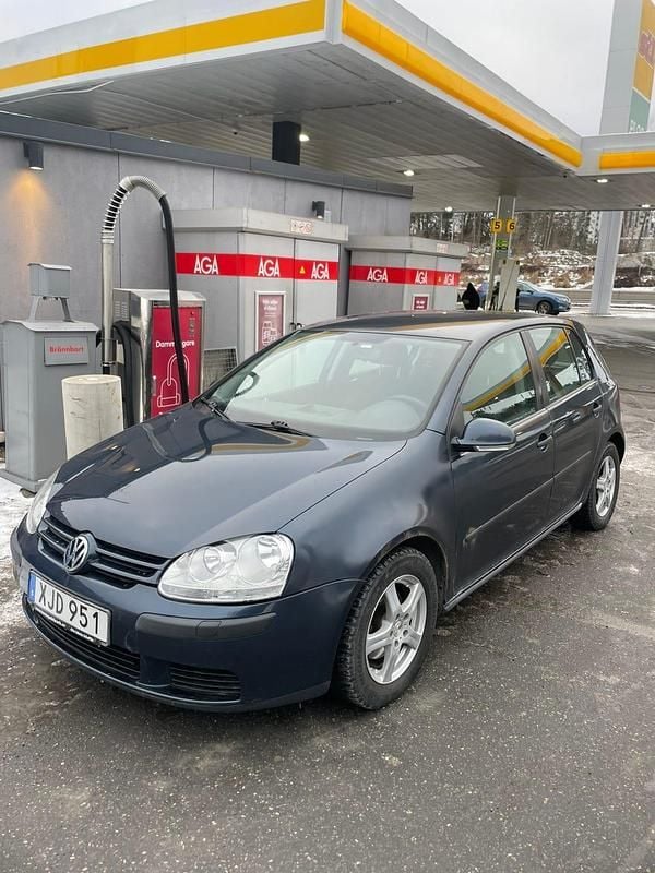 Begagnad VW Golf IV 102 HK (75 kW) 2006
