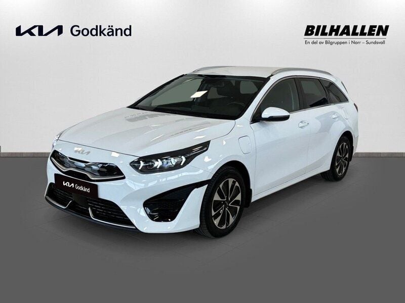 Vit Begagnad 2022 Kia Ceed Sportswagon Advance Kombi | 269 900 kr (Marknadspris) - Bild 1/3