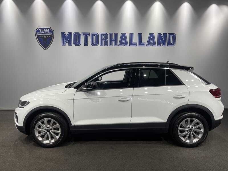 Vit Begagnad 2025 VW T-Roc SUV | 339 900 kr (Dyr) - Bild 1/4
