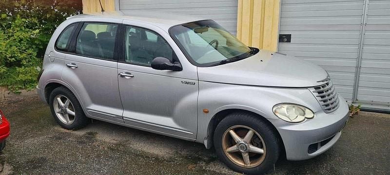 Silver Begagnad 2006 Chrysler PT Cruiser Halvkombi | 9 000 kr - Bild 1/4