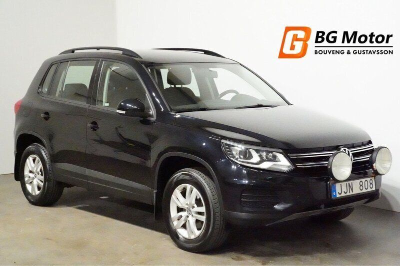 Svart Begagnad 2012 VW Tiguan SUV | 129 900 kr (Lite dyr) - Bild 1/4