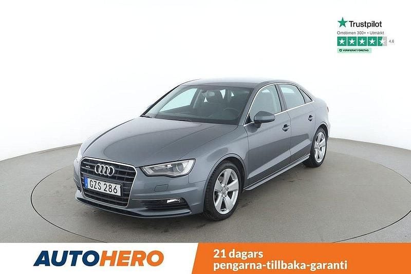 Grå Begagnad 2015 Audi A3 Ambition Sedan | 177 000 kr (Marknadspris) - Bild 1/4
