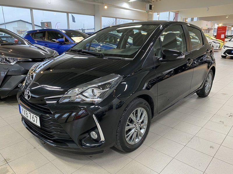 Toyota yaris active