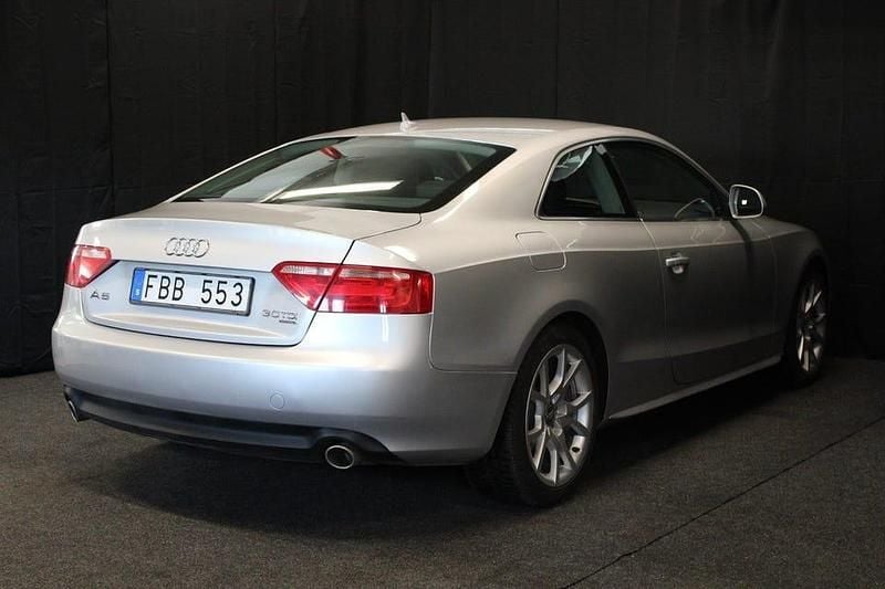Begagnad Audi A5 239 HK (175 kW) 2007 Silver Sportkupé